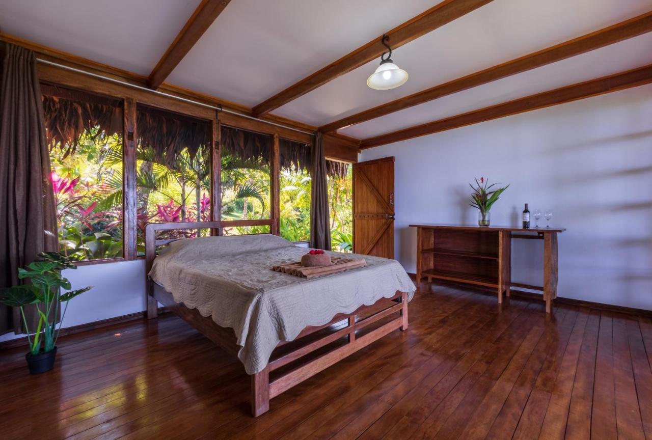 Punta Marenco Lodge Drakes Bay Екстериор снимка